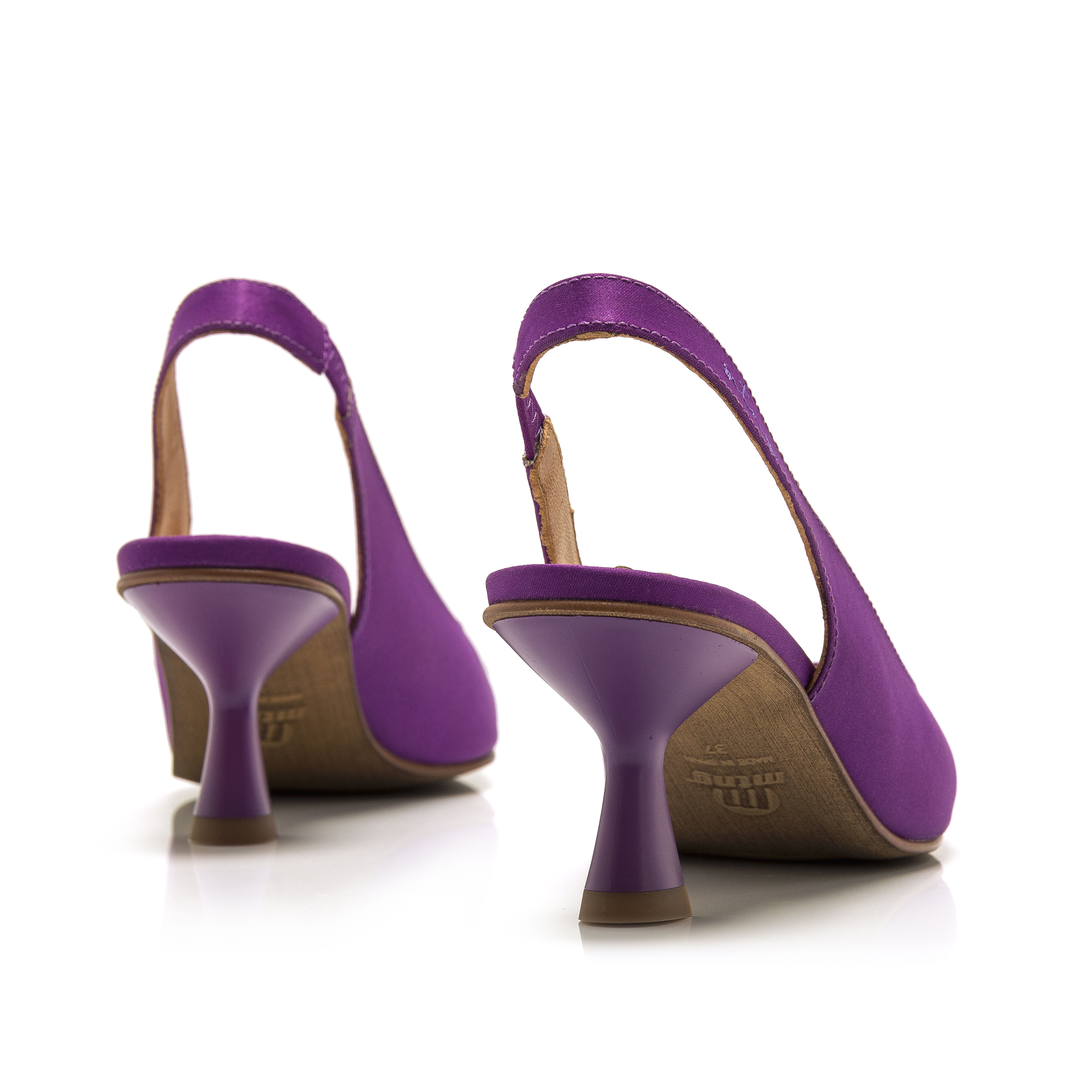 Zapatos morados de mujer 2025